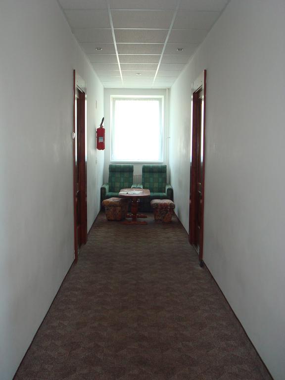 Hotel Termal Tiszaujvaros Room photo